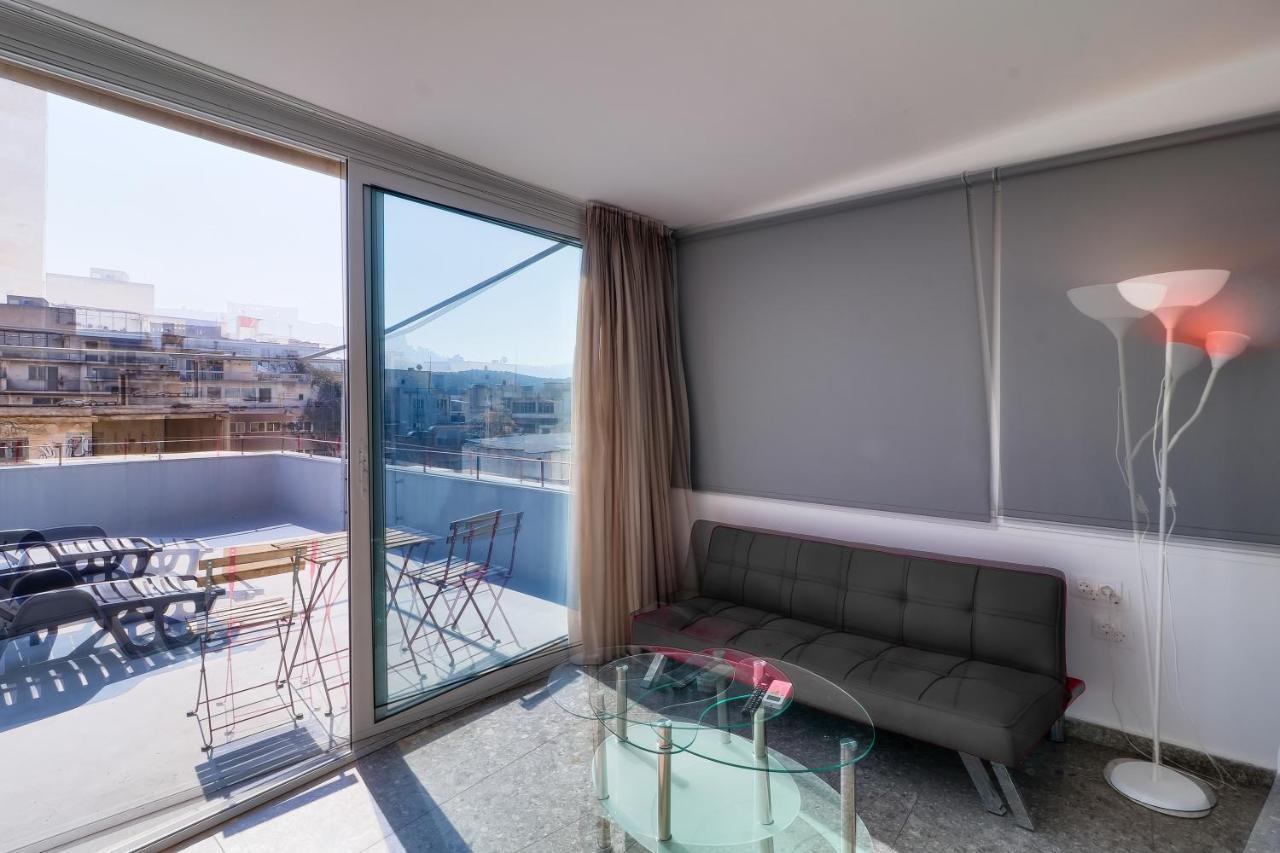 Athensdot 3*